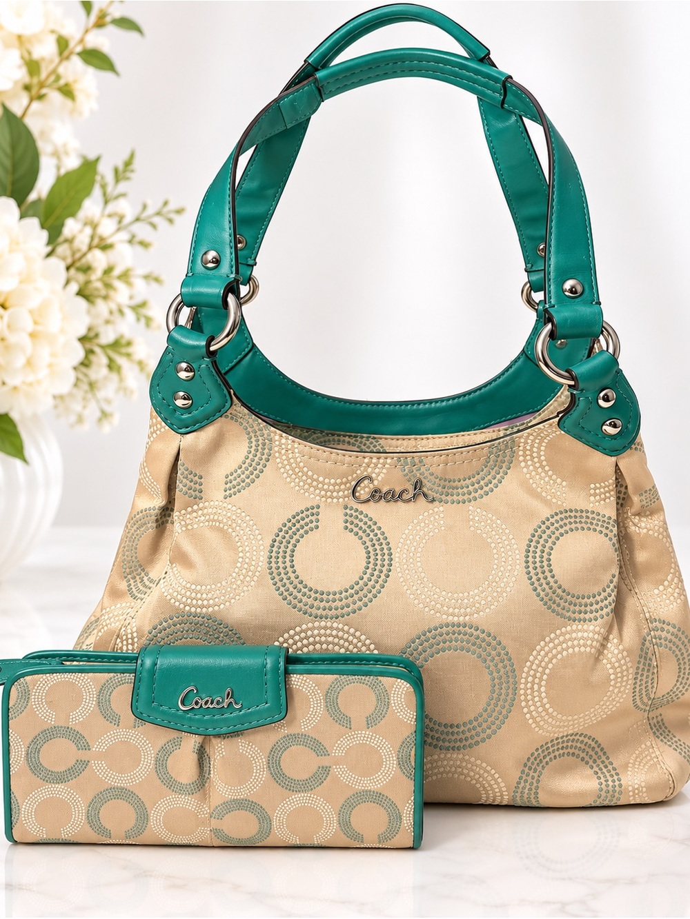 Coach Vintage Y2K Beige Shoulder Bag with Teal Trim and Matching Wallet